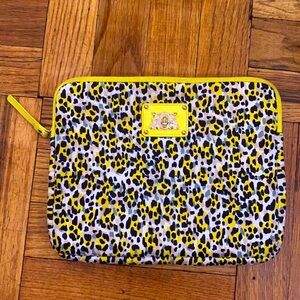 Juicy couture printed iPad mini zipper case